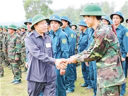 Xây dựng tiềm lực chính trị, tinh thần, kinh tế, xã hội bảo đảm tốt cho khu vực phòng thủ tỉnh